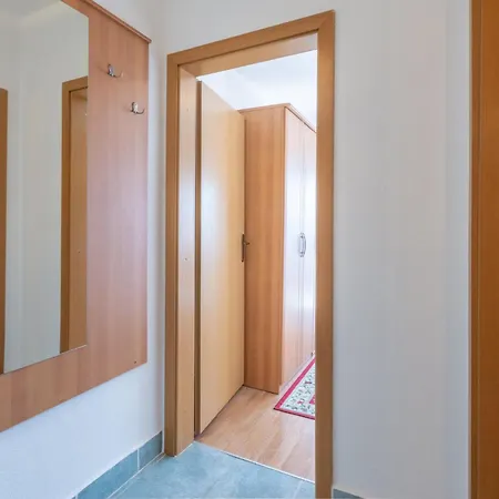 Mirjana Apartman Trogir